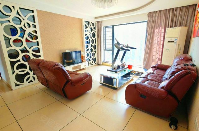 海晟维多利亚4室2厅132.6㎡376万二手房图片