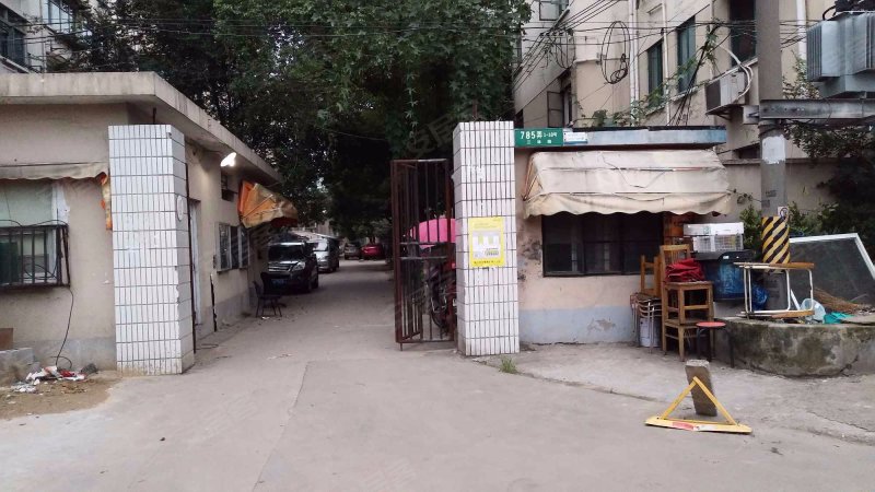 三林路785弄小区 