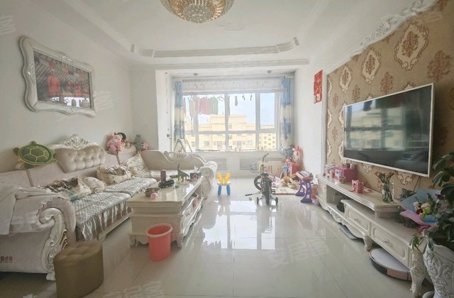 兴安盟教师住宅园区3室2厅118㎡62万二手房图片