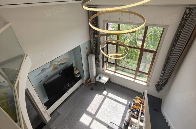 鹤城一号院4室2厅150㎡65.8万二手房图片