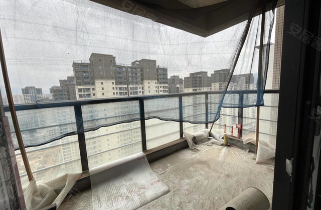 鑫焱新世纪4室2厅155.67㎡175万二手房图片