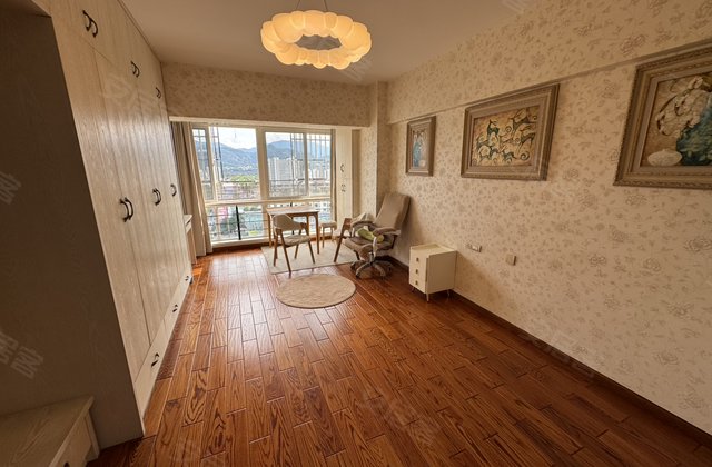 时代广场1室1厅41㎡56.8万二手房图片