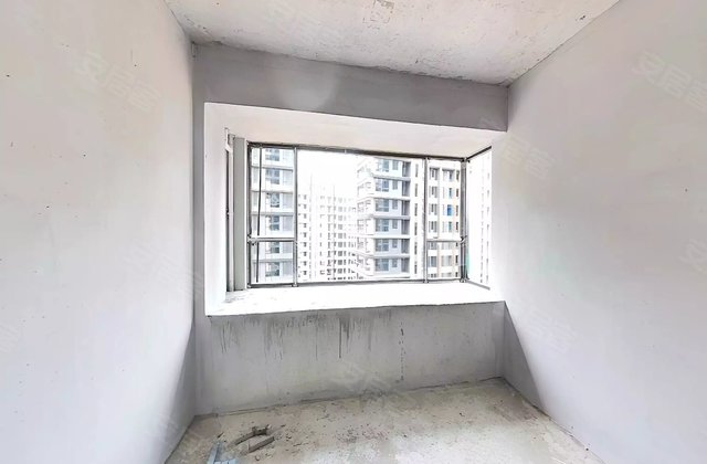 信江一品4室2厅130.01㎡82万二手房图片