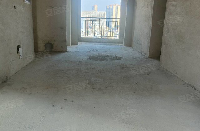 幸福里新城4室2厅129.78㎡65万二手房图片