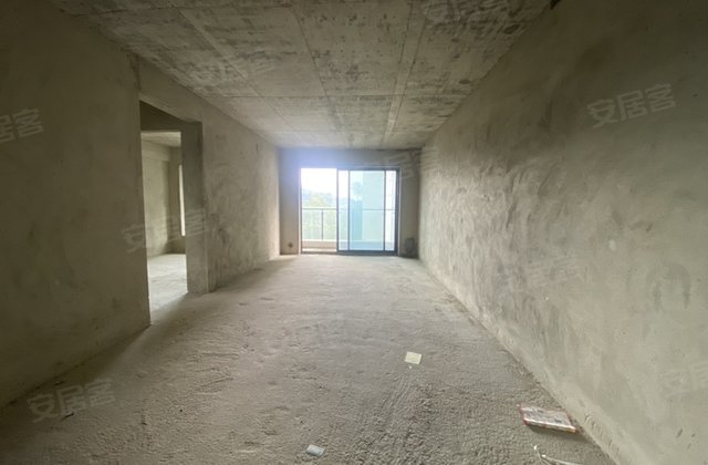 国鼎中央公园3室2厅121㎡55万二手房图片