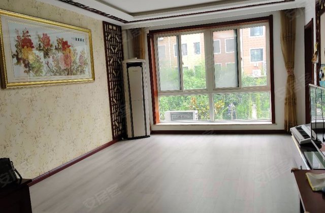 龙馨佳苑3室2厅120㎡51.8万二手房图片