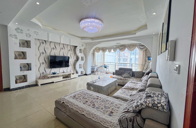 玉林小区3室2厅127.36㎡30.5万二手房图片