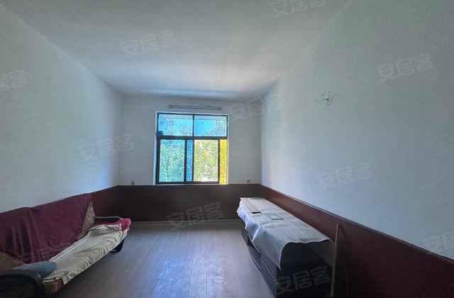 湘阴县国税局单位宿舍2室2厅87㎡24.8万二手房图片