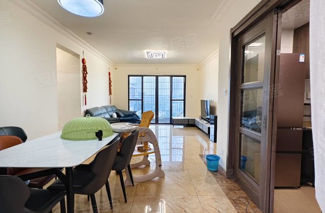 碧桂园4室2厅125㎡50万二手房图片