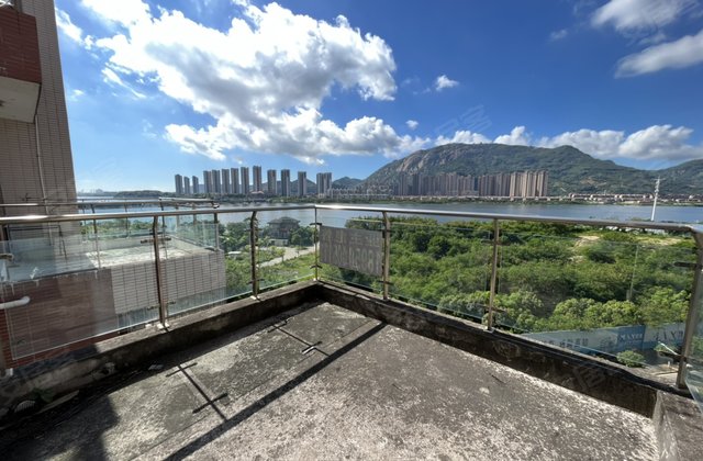 永鸿厦门湾南岸4室2厅160㎡100万二手房图片