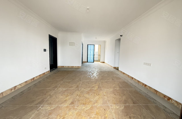 碧桂园盛世华府4室2厅144.32㎡75万二手房图片