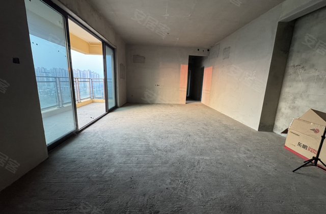 蓝博湾4室2厅133㎡73.8万二手房图片