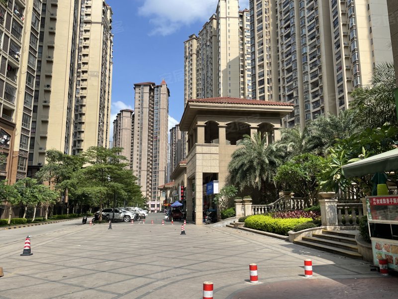 龙光普罗旺斯香奈儿庄园,金凯路,金阳路-南宁龙光普罗旺斯香奈儿庄园