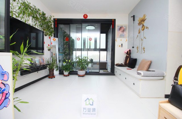 十多万精装修 业主自住 保持良好 看房方便