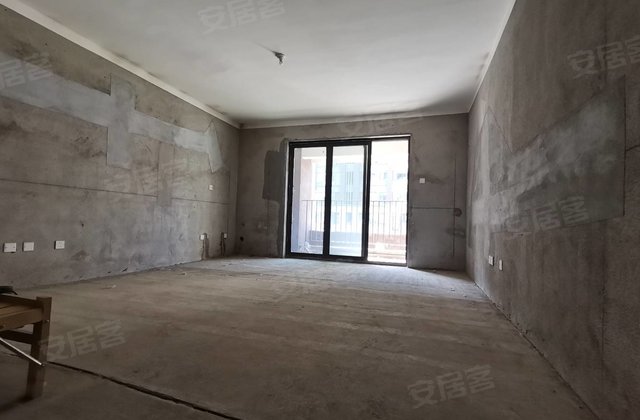 七十九号院3室2厅123.6㎡118万二手房图片