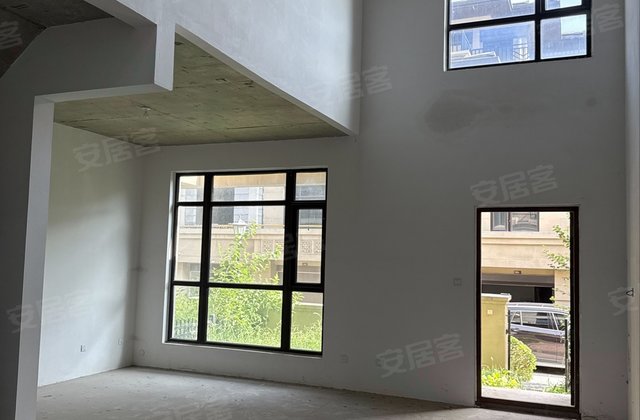 温泉新都孔雀城(别墅)4室2厅180.03㎡138万二手房图片