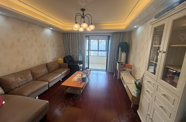 金地自在城4室2厅141㎡152万二手房图片