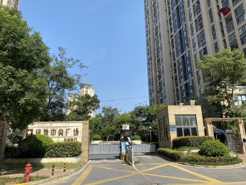 绿地中央广场d区