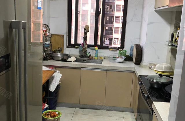 中铁青秀城3室2厅125㎡368万二手房图片