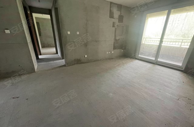 华美悦澜湾3室2厅112.2㎡66万二手房图片