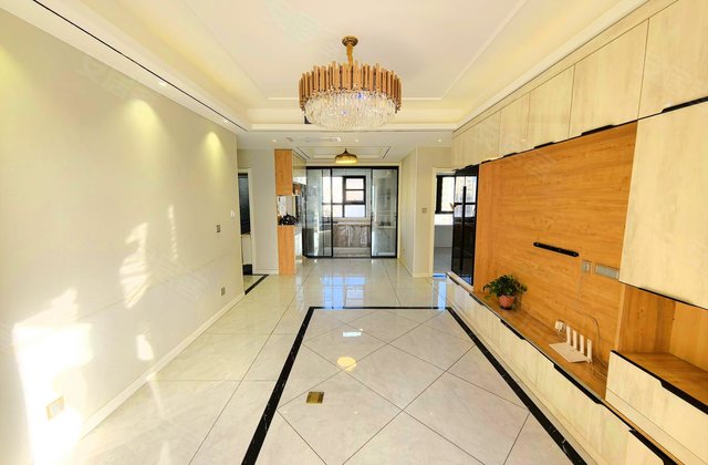 麟凤尊汇3室2厅108.92㎡140万二手房图片