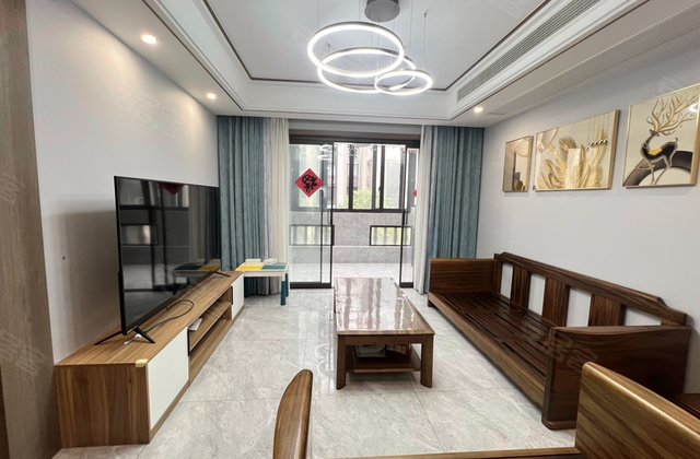 绿地天呈4室2厅147.98㎡600万二手房图片