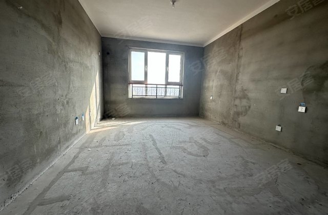 东城御园3室2厅155㎡125万二手房图片