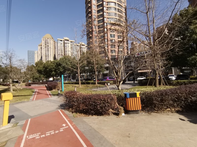 古北新苑,古北路1398弄