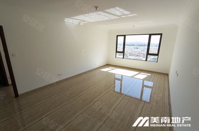 尚豪园3室2厅135㎡73万二手房图片