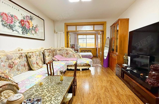 汇光里两室 低楼层 采光好 可贷款  改善有大露台