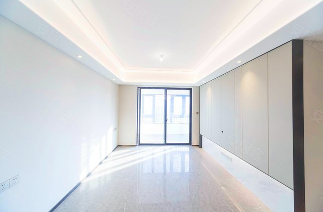 阳光城檀悦3室1厅108.85㎡193万二手房图片