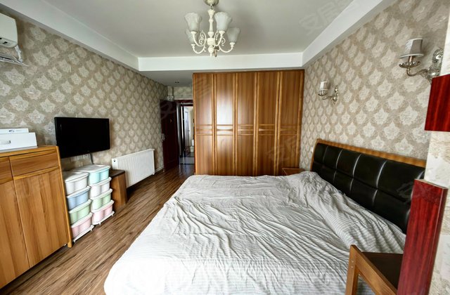 鸿越瑞櫊3室2厅121.28㎡55.3万二手房图片