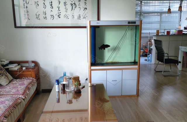 教师苑3室2厅105㎡89.8万二手房图片