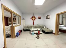 急售！多层一楼，标三户型，实际100多平