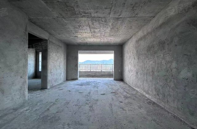 滨江尚品3室2厅145.8㎡69.8万二手房图片