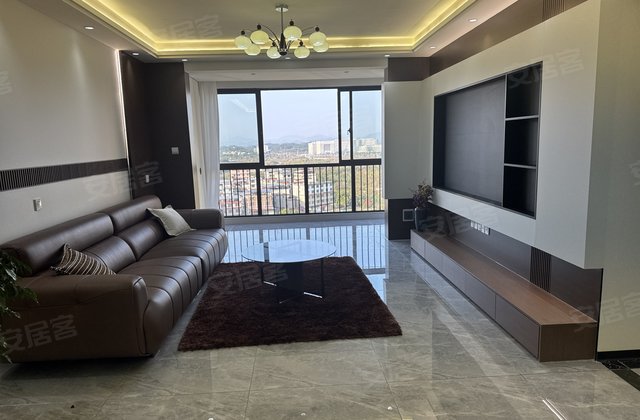 汇荣玺悦里4室2厅120㎡58.6万二手房图片