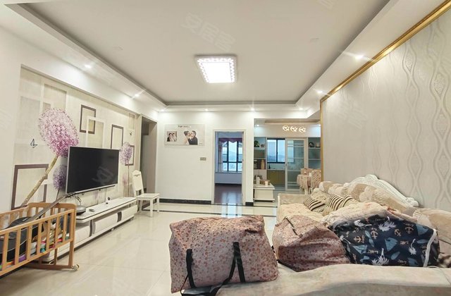 月亮湾花园4室2厅122㎡69.8万二手房图片