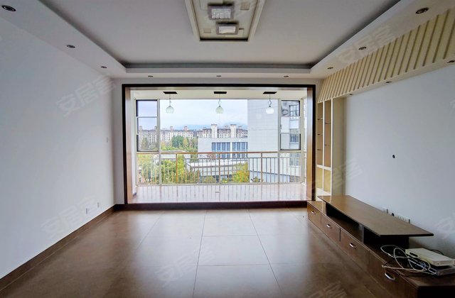 天泽园4室2厅145.15㎡109万二手房图片