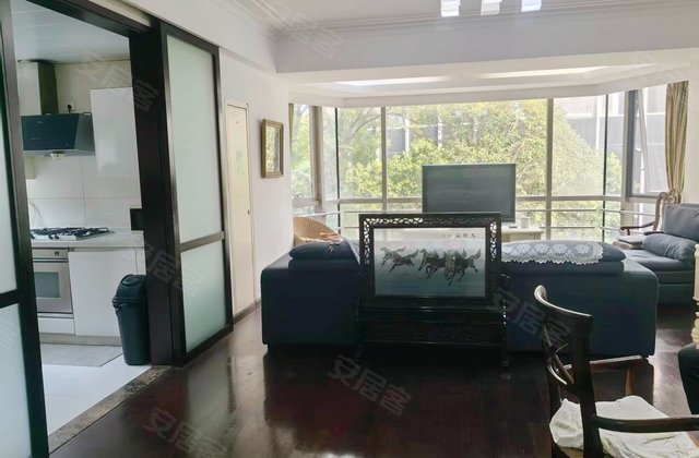 香梅花园(一期)3室2厅190.36㎡1200万二手房图片