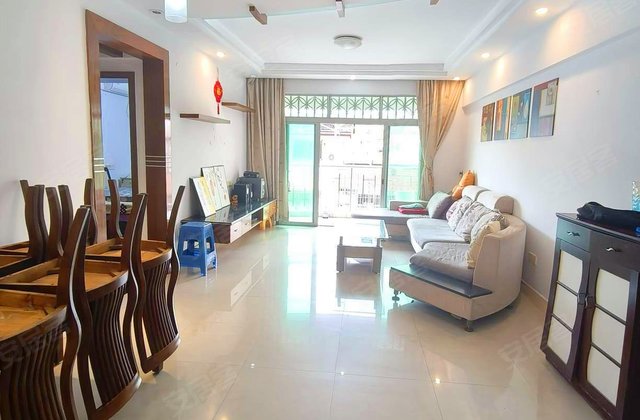 鸿日居3室2厅93.56㎡59.9万二手房图片