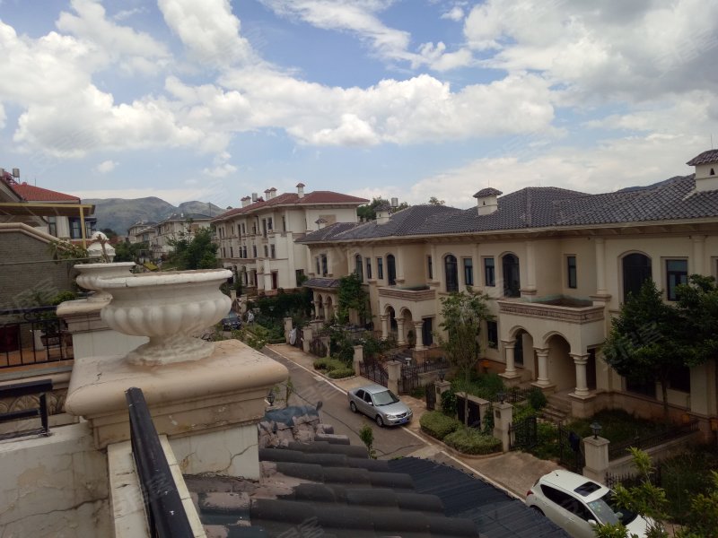 恒大金碧天下(2期别墅),107乡道-安宁恒大金碧天下(2期别墅)二手房