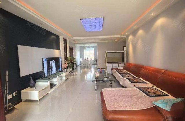 恒昌国际3室2厅125㎡66.8万二手房图片