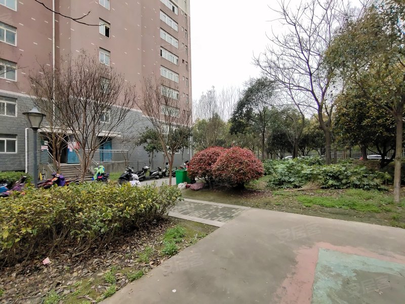 万春花园北区(商住楼),万春大道,近梦溪路-芜湖万春花园北区(商住楼)