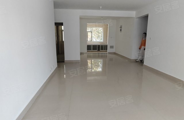 隅东金街北区3室2厅140㎡82万二手房图片