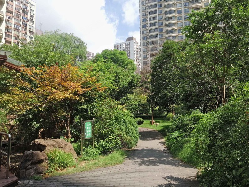 秋月枫舍(二期公寓住宅)