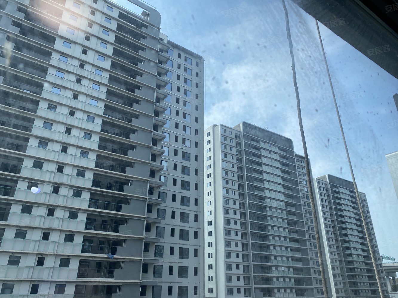 准现房年底交付,翠湖隐秀二手房,199万,4室2厅,2卫,118平米-绍兴安居