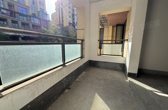 江南福地(一期)3室2厅113.83㎡64.8万二手房图片