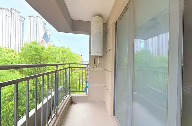 碧桂园凤林苑4室2厅132㎡53万二手房图片