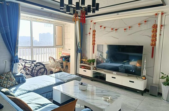 正洋凤凰南郡(凤凰大境三期)3室2厅136.73㎡100万二手房图片