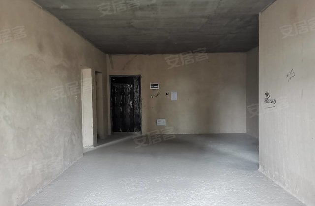 桐达果岭3室2厅116㎡36.6万二手房图片